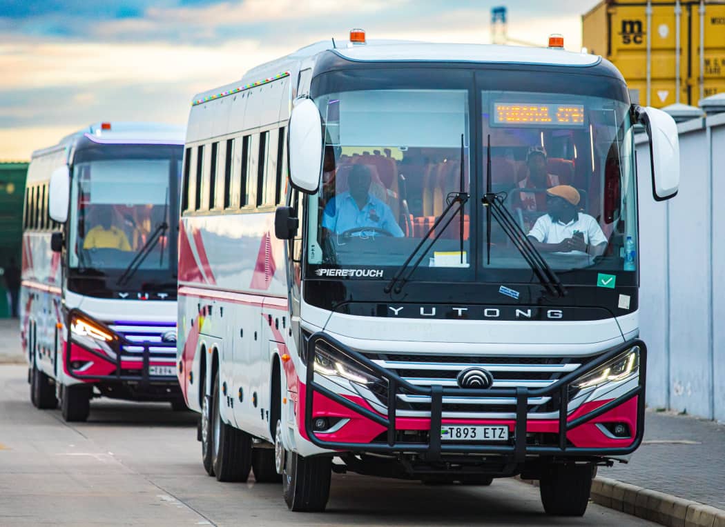Bus